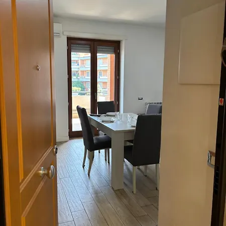 Apartment Roma Relax 4 Con Wifi-Ac-Netflix Exterior photo